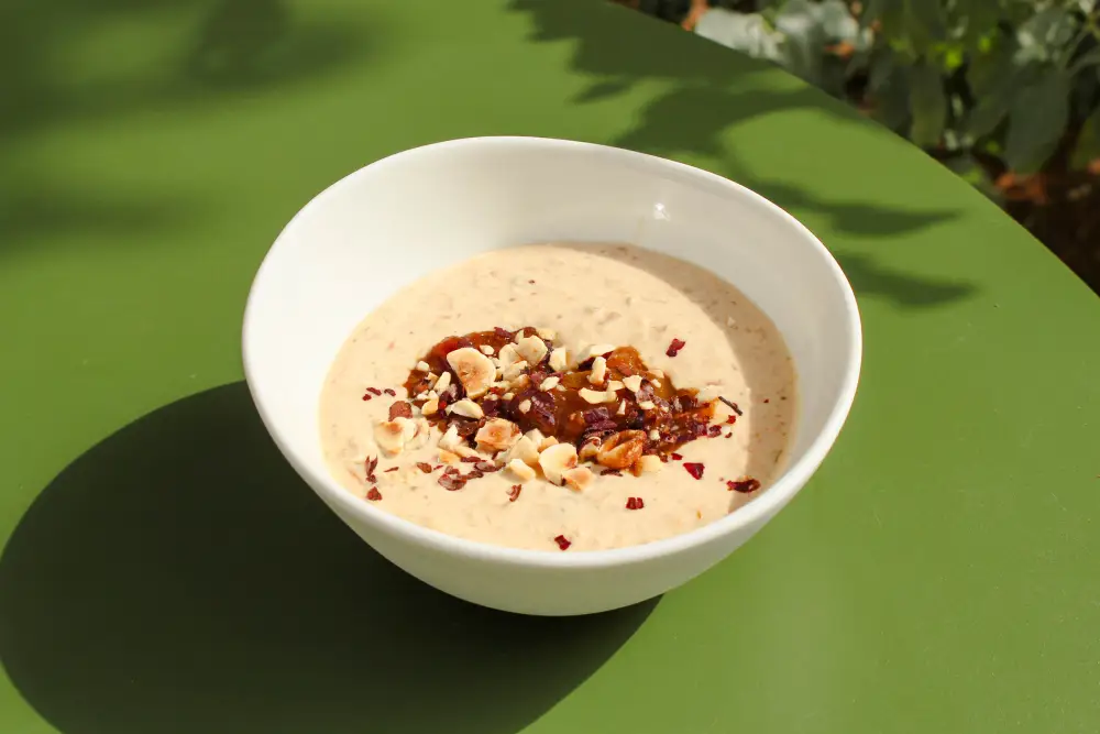 Fig and Hazelnut Oats Bowl